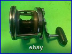 Vintage Penn Jigmaster 506hs Fishing Reel With Newell Reel Base & Clamp + Box