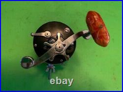 Vintage Penn Leveline No. 350 Fishing Reel With The Original Blue And White Box