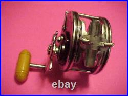 Vintage Penn Master Mariner 349h Fishing Reel With Blue & White Vintage Box L@@k