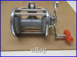 Vintage Penn Monofil 25 GRAY Conventional Fishing Reel Made In USA