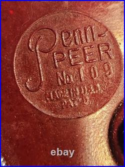 Vintage Penn Peer No. 109 Reel Green Hadle