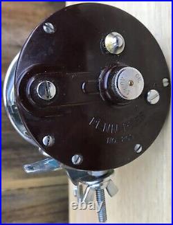 Vintage Penn Peer No. 209 Level Wind Fishing Reel Nice