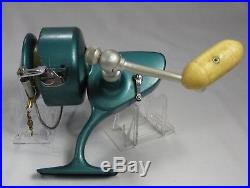 Vintage Penn Reel 705 Spinfisher! NICE REEL