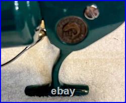 Vintage Penn Reel 712 Spinfisher Green Fishing Reel