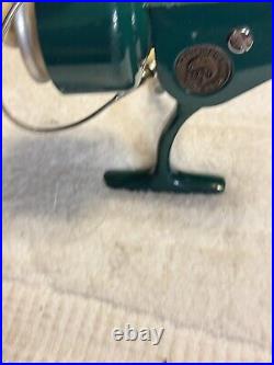 Vintage Penn Reel 712 Spinfisher Green Fishing Reel