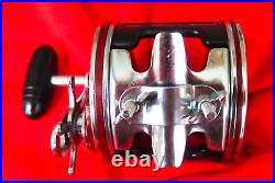 Vintage Penn SPECIAL SENATOR 113HL 4/0 Big Game Reel RED NICE USED COND! A