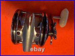 Vintage Penn Senator 110 1/0 Fishing Reel With The Original Blue And White Box