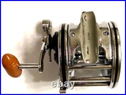 Vintage Penn Senator 2/0 Saltwater Salmon Star Drag Loud Clicker Level Wind Reel
