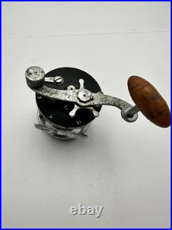 Vintage Penn Senator Reel 114-H Needs General Cleaning