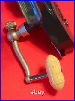 Vintage Penn Spinfisher 710 Spinning Reel Fishing Reel Looks & Works Great