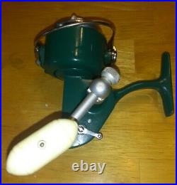 Vintage Penn Spinfsher 712 Greenie Spinning Fishing Reel Saltwater Don