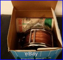 Vintage Penn Super-Mariner Fishing Reel 49M New in Box with Copper Line Nice