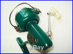 Vintage Penn Ultralight 716 Green Spinning Reel Excellent Condition
