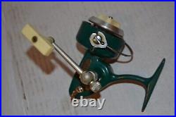 Vintage Penn Ultrasport 714 Green Spinning Reel Made in the USA Excellent