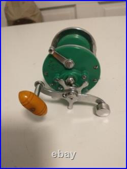 Vintage fishing reel, 1955 green monifil. Super rare