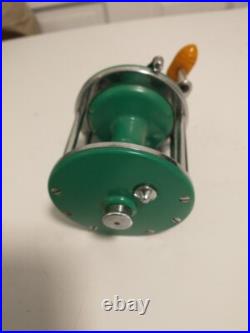 Vintage fishing reel, 1955 green monifil. Super rare