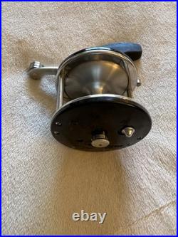 Vtg PENN LONG BEACH 60 BAITCAST Fish Fishing Reel Offshore Left Handed EUC