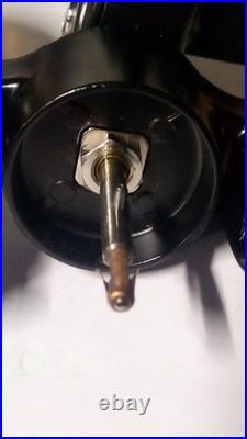 Vtg Penn 420ss Hi Speed Spinning Reel Excellent Looking Condition Not Serviced